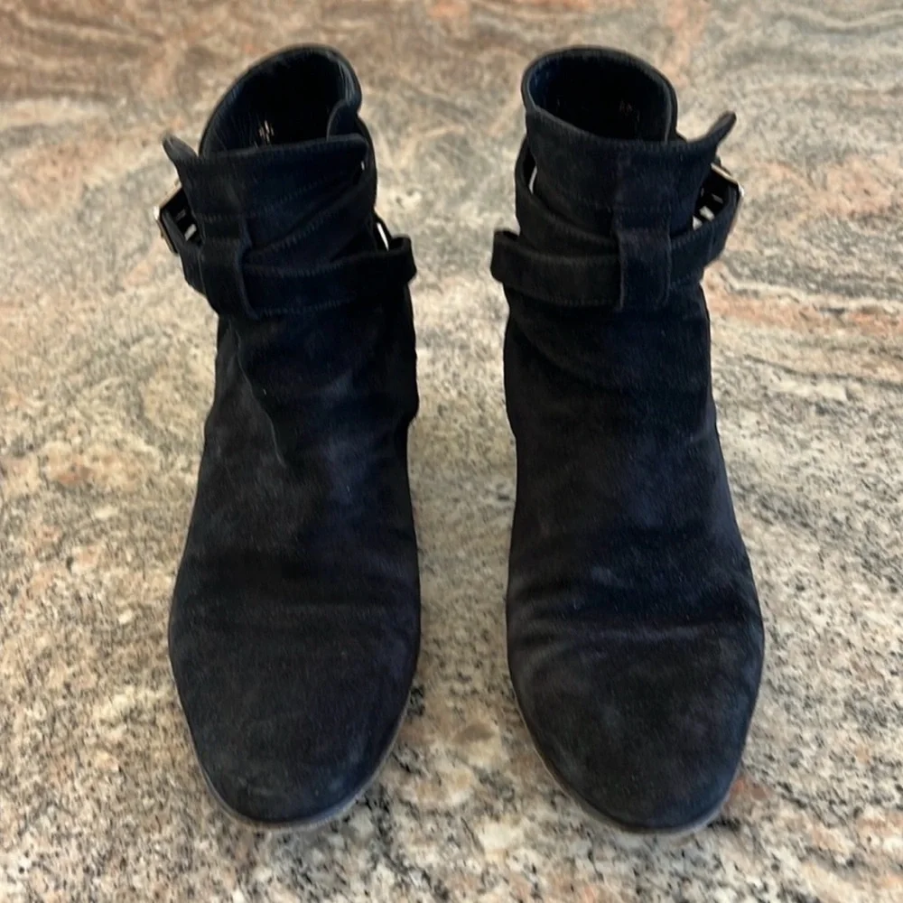 Yves Saint Laurent Black Ankle Boots